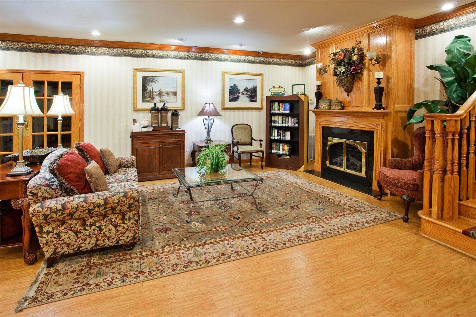 Country Inn & Suites By Radisson, Newnan, Ga מראה חיצוני תמונה